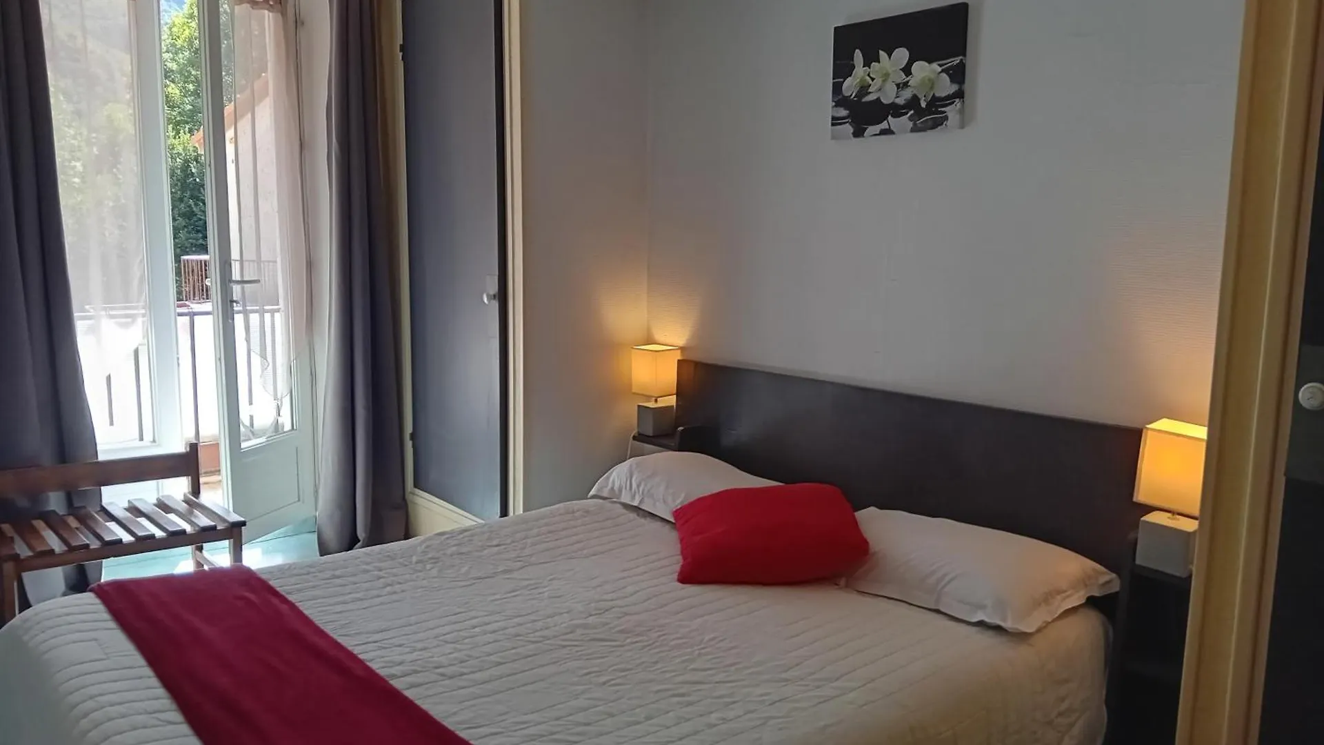 Hotel Hôtel La Gravenne Thueyts