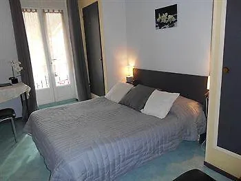 **  Hotel La Gravenne Thueyts France