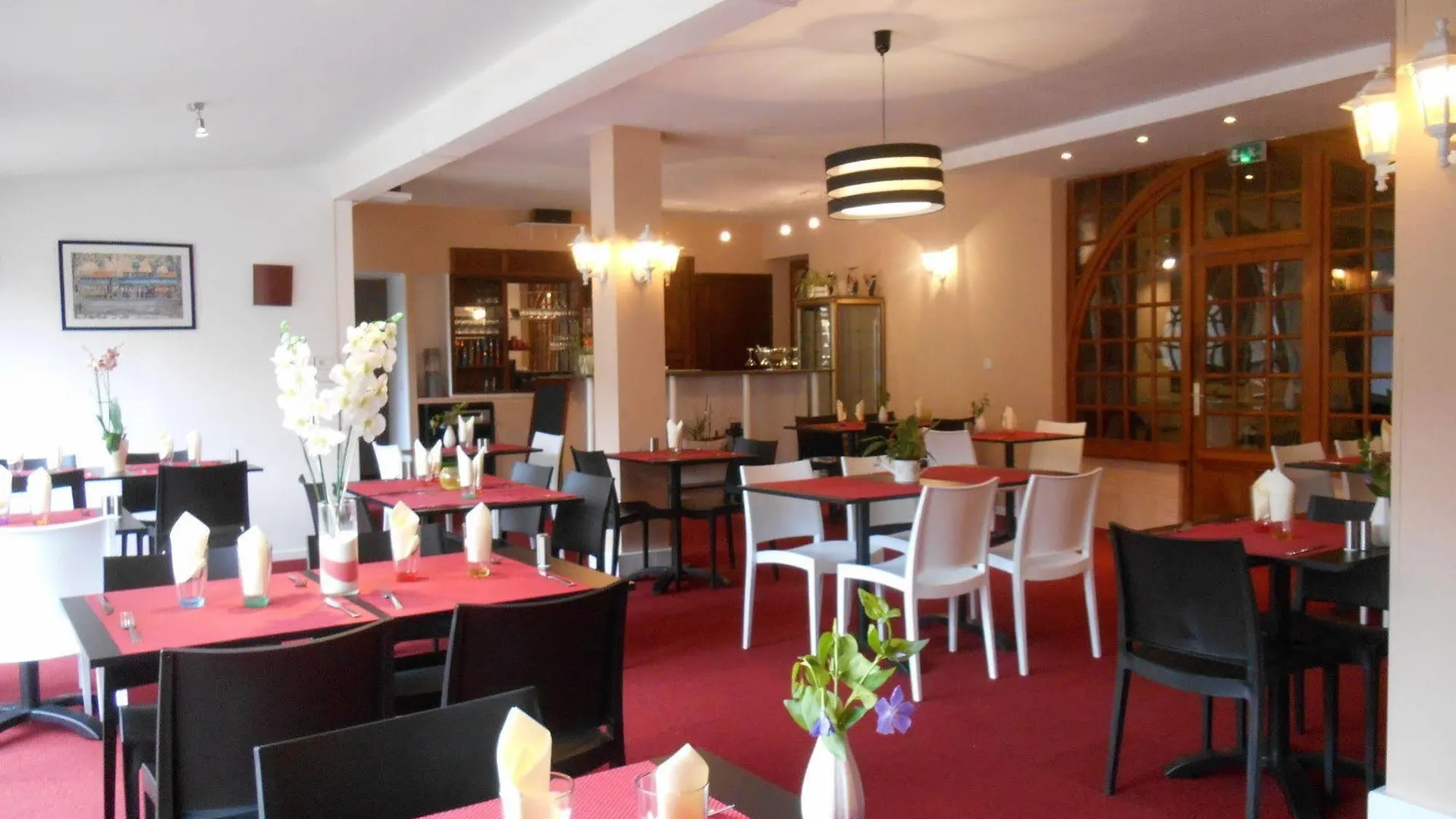 Hotel La Gravenne Thueyts 2*,  France