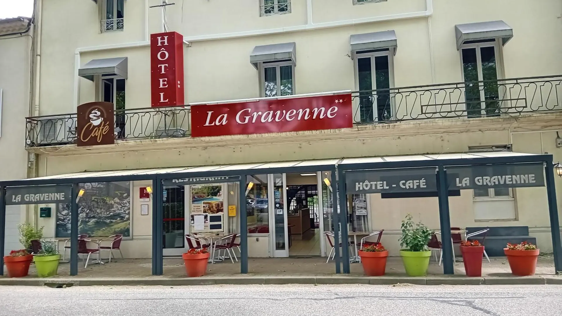 Hotel La Gravenne Thueyts 2*,  Frankrike
